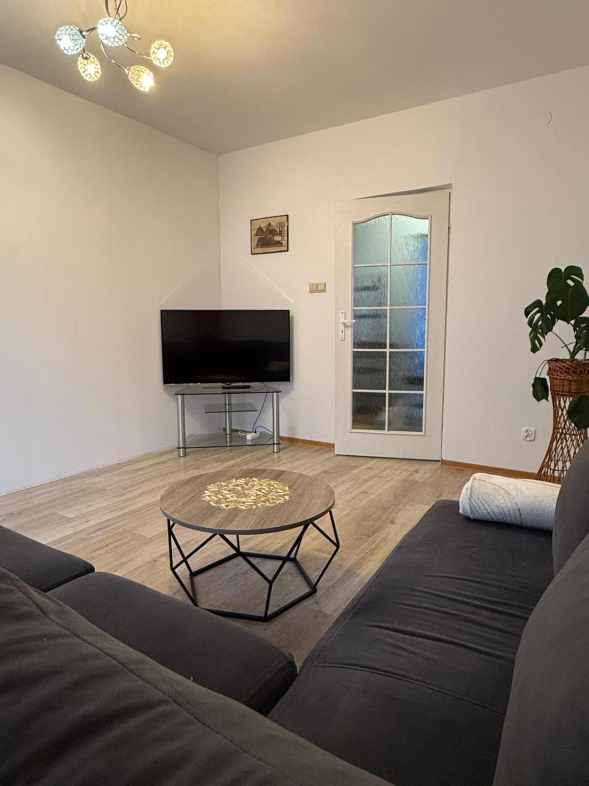 Family Apartment Przemysl Exterior photo